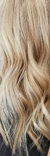 Soft blonde waves